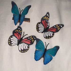 Butterfly hair clips